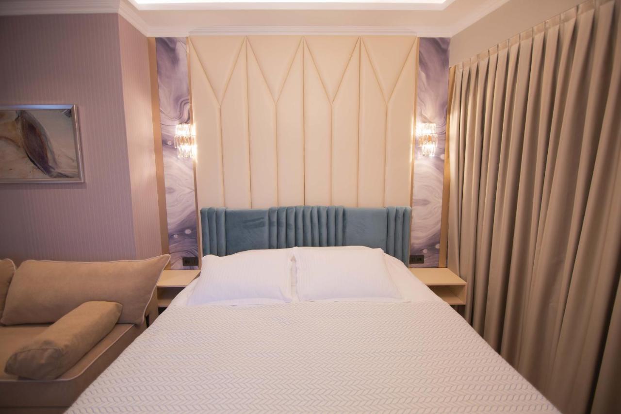 Sky View Hotel คอร์เชอ ภายนอก รูปภาพ