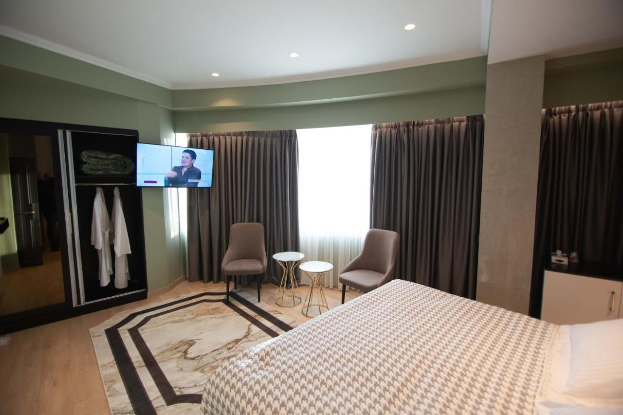 Sky View Hotel คอร์เชอ ภายนอก รูปภาพ