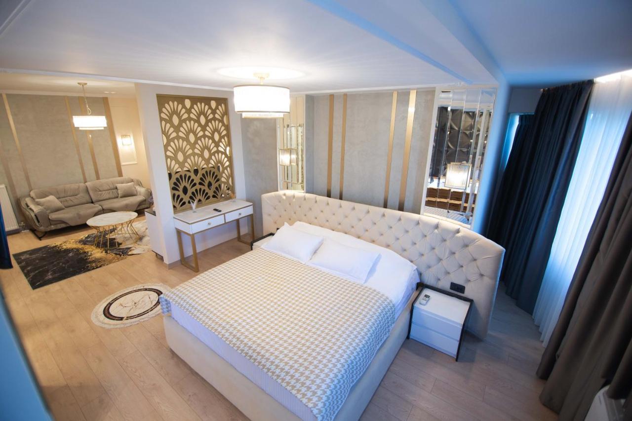 Sky View Hotel คอร์เชอ ภายนอก รูปภาพ