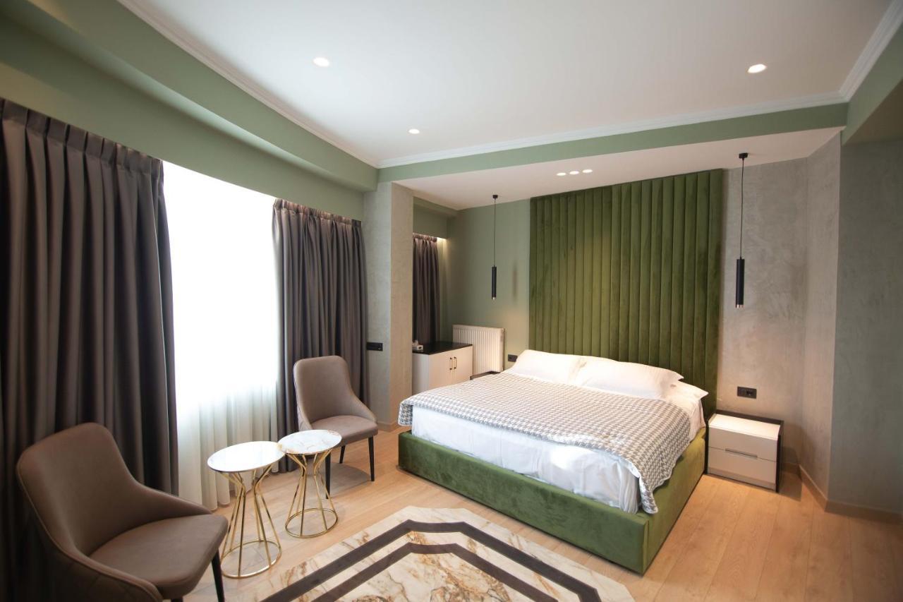 Sky View Hotel คอร์เชอ ภายนอก รูปภาพ
